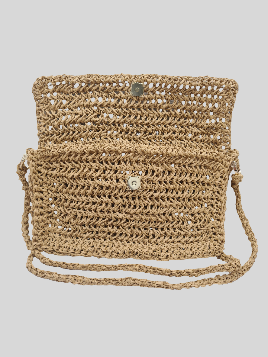 Bolso de rafia natural tejido a crochet